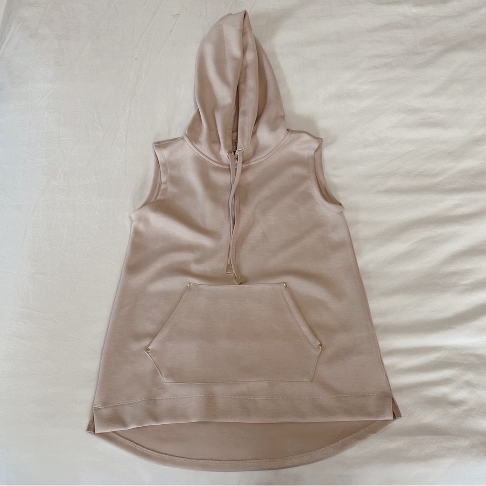 Elie Tahari Light Pink Sleeveless Hoodie - Picture 2 of 7